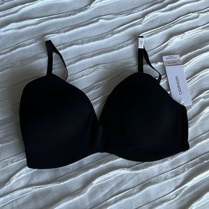Calvin Klein Wireless Black Bra 32D